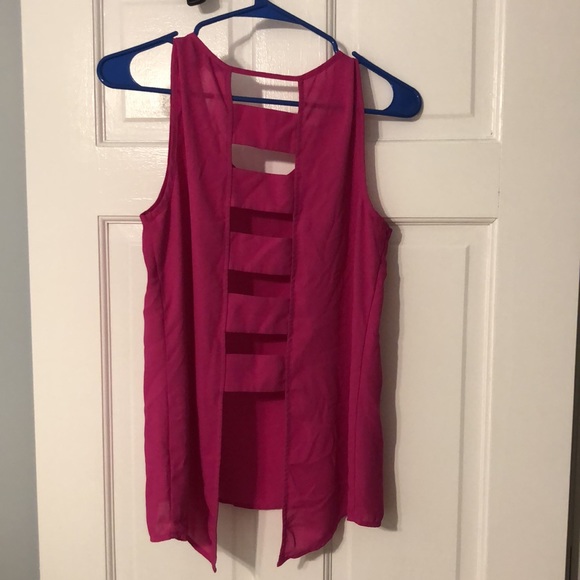 Express sleeveless top with open ladder back S - Picture 2 of 3